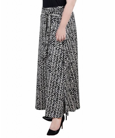 Plus Size Maxi with Sash Waist Tie Skirt Black Ivory Chervon $15.05 Skirts