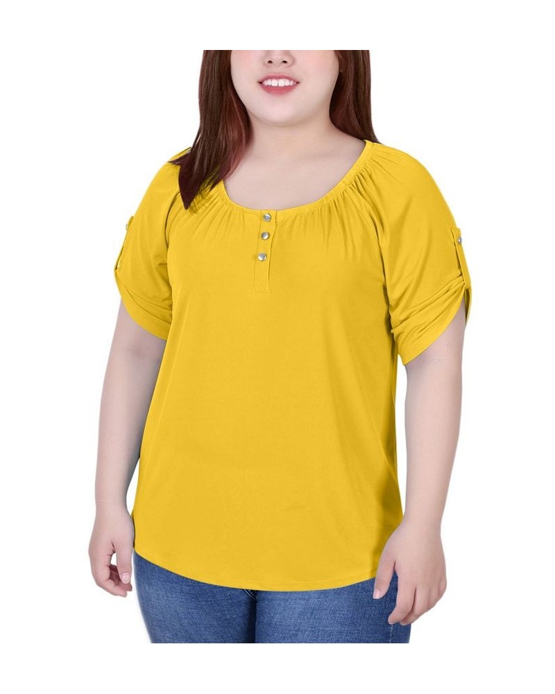 Plus Size Short Sleeve Round Neck Henley Top Yellow $14.08 Tops