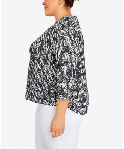 Plus Size Classic Floral Jacquard Butterfly Knit Top with Necklace Black $29.40 Tops