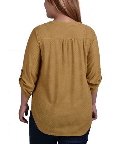 Plus Size 3/4 Tab Sleeve Y-Neck Blouse Brown $11.68 Tops