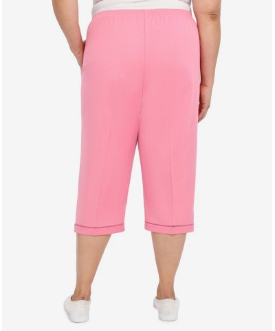 Plus Size Sweet Cut Out Capri Pants Pink $27.31 Pants