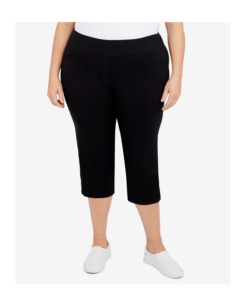 Plus Size Essentials Solid Pull-On Capri Pants with Detailed Split Hem Black $20.93 Pants