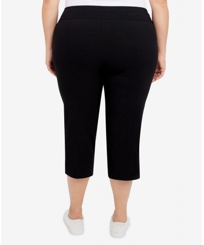 Plus Size Essentials Solid Pull-On Capri Pants with Detailed Split Hem Black $20.93 Pants